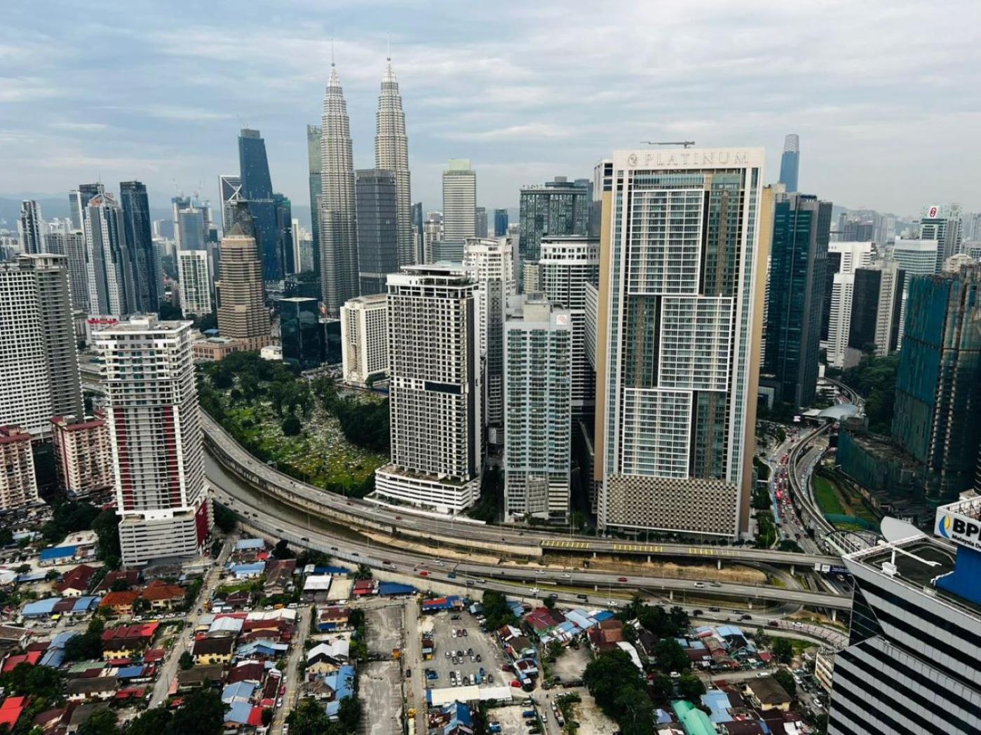 The Luxe Suites Infinitum Klcc Kuala Lumpur Kültér fotó
